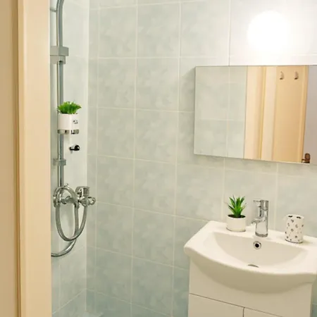 Apartment Small In Nea Kallikratia *