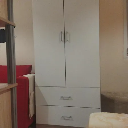 Small In Nea Kallikratia